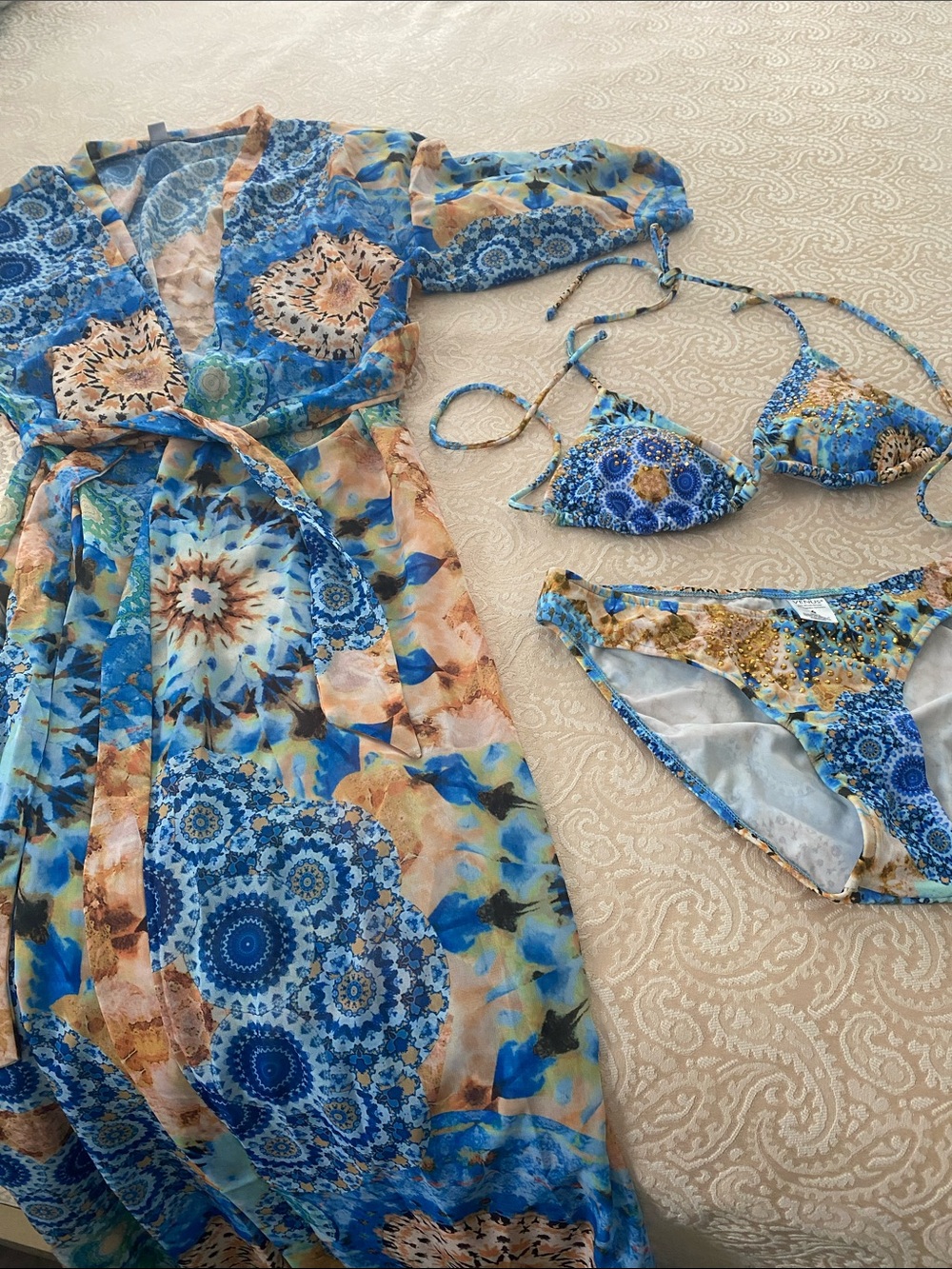 NWOT never worn VENUS Blue and Tan Mosaic Swim Coverup with Matching Bikini